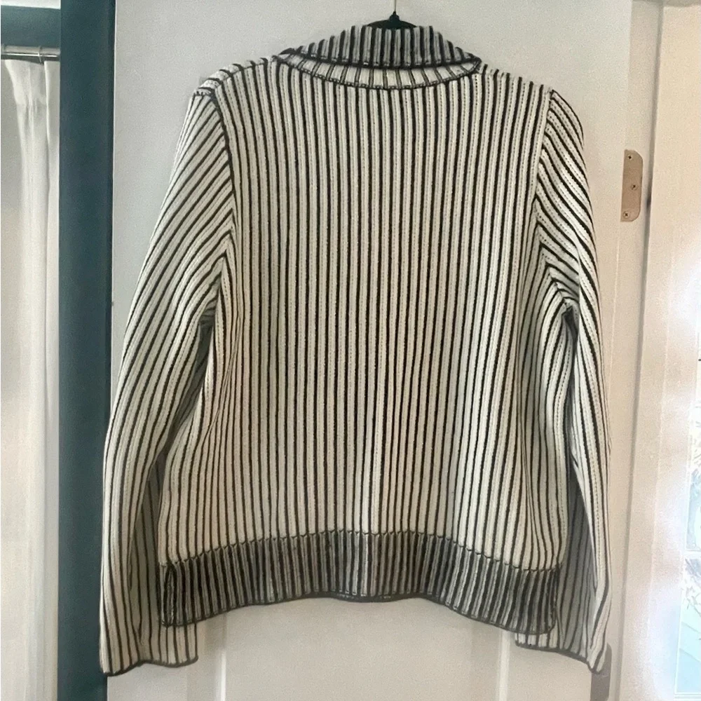MM Lafleur Black and White Knit Sweater - Picture 3 of 5
